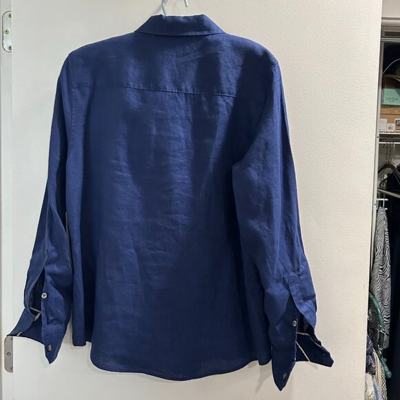 Tommy Bahama Navy Linen button down shirt, Med - Picture 4 of 10